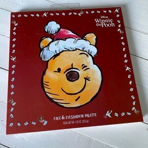 NEW Winnie The Pooh Holiday Face & Eye Shadow Palette With Mirror 25 Shades